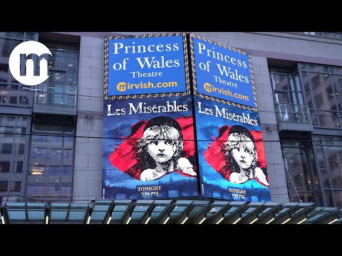 Les Misérables opens in Toronto