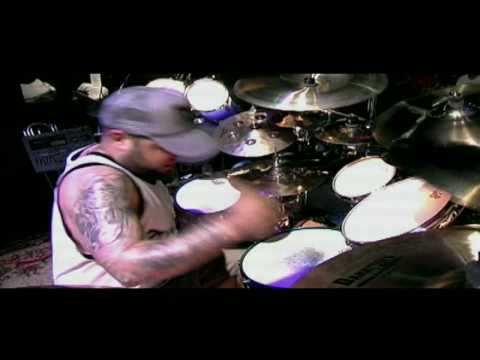 Limp Bizkit &quot;Behind Blue Eyes&quot;