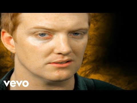 Queens Of The Stone Age - No One Knows (Official Music Video)