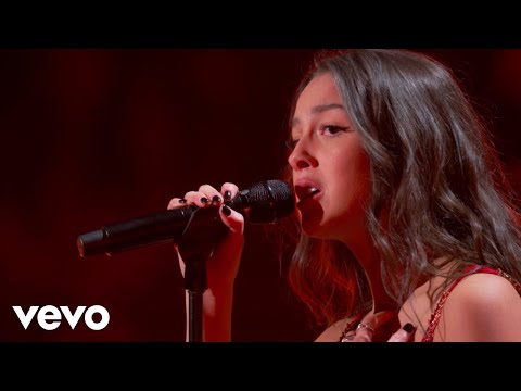 Olivia Rodrigo - vampire (Live From iHeartRadio Jingle Ball 2023)